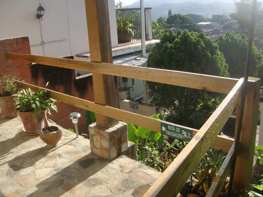 Hotel And Restaurant Guancascos Gracias Exterior foto